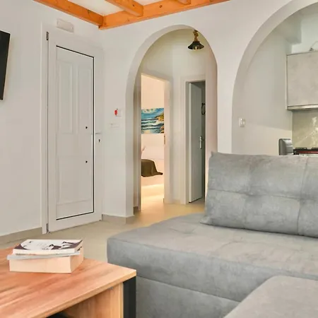 Serenite Santorini 2 Bedrooms House With Breathtaking Ocean View 公寓