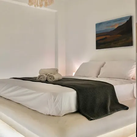 Serenite Santorini 2 Bedrooms House With Breathtaking Ocean View 公寓
