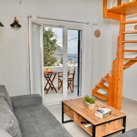 Апартаменты Serenite Santorini 2 Bedrooms House With Breathtaking Ocean View Камари